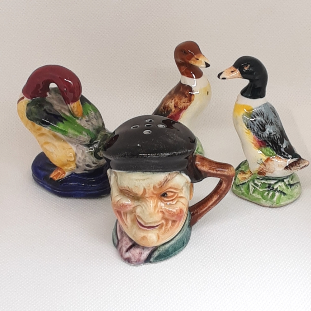Lot 4 Vintage Hand Painted Salt & Pepper Shakers Mismatched Singles 1 Repaired